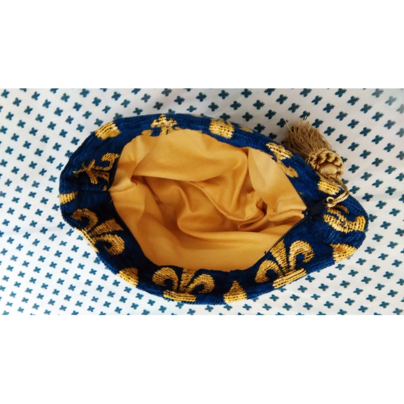 Bourse fleurs de lys or sur fond bleu pompon