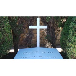 Tombe du Maréchal Pétain 2